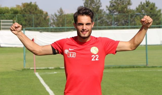 Eskişehirspor’un genç yıldızı yeni sezona hazır