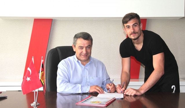 Toköz 5 yıl daha Eskişehirspor’da