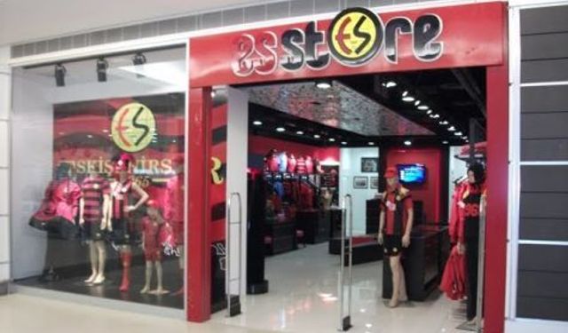 Esstore ile Eskişehirspor'un sözleşmesi sona erdi