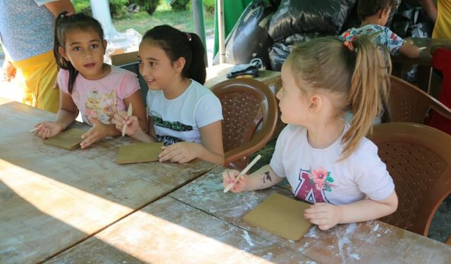 Çağdaş Sanatlar’da  heykel atölyesi