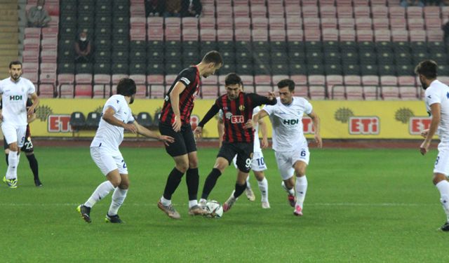 Eskişehirspor'a evinde ağır darbe