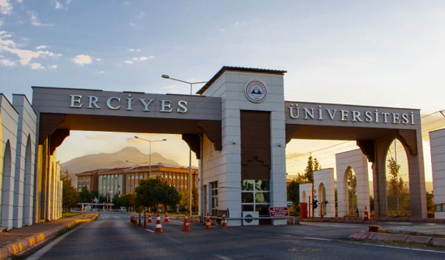 Erciyes Üniversitesi 20 Öğretim Üyesi alıyor