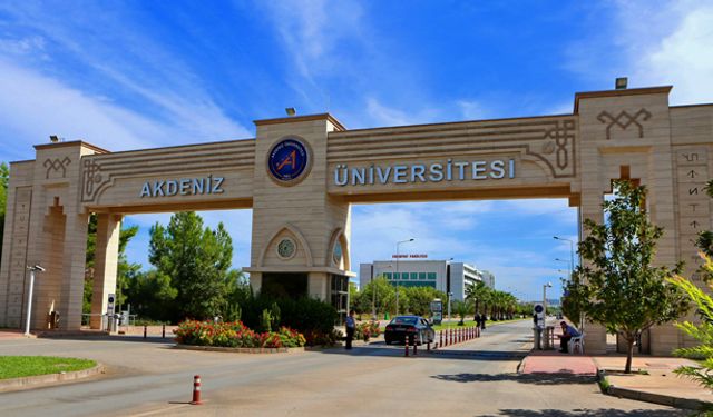 Akdeniz Üniversitesi 14 Öğretim Üyesi alıyor