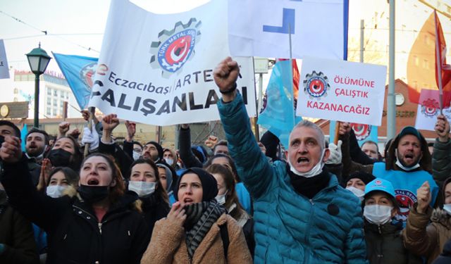 Arçelik işçilerinin eylemi devam ediyor