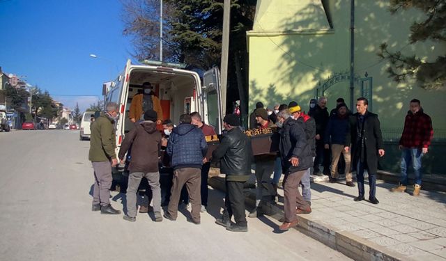 Eskişehir’de kaçak içkiden zehirlenen kişi hayatını kaybetti