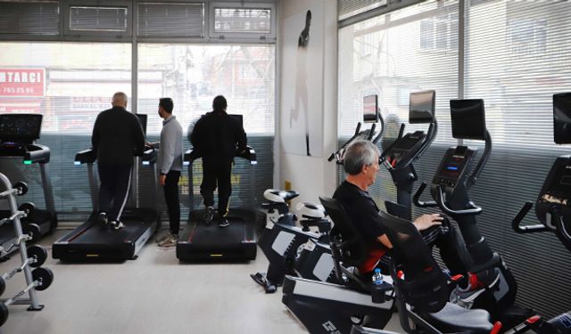 Büyükşehir Belediyesi fitness eğitimleri başladı