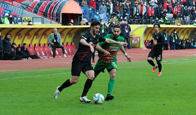 Eskişehirspor, evinde Amedspor’u 2-0 mağlup etti