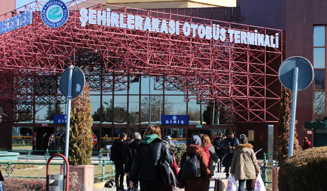 Otogar esnafı üniversitelerin açılacağı tarihi bekliyor