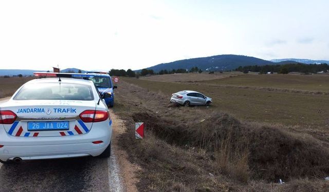 Eskişehir'de trafik kazası: 3 yaralı