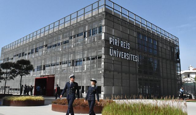 Piri Reis Üniversitesi 51 Öğretim Elemanı alıyor