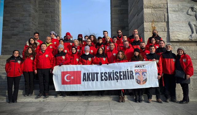 AKUT Eskişehir’den Gelibolu’da şehitlik ziyareti