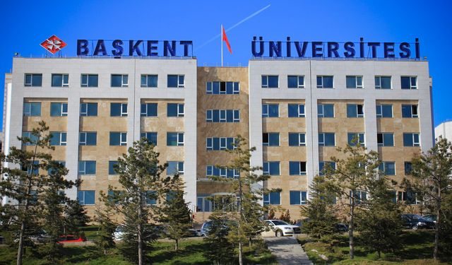 Başkent Üniversitesi Öğretim Elemanları alıyor