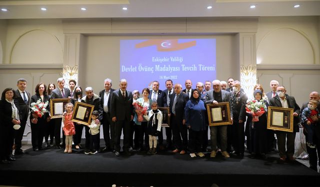 ‘Bu madalyaları gururla taşıyın’