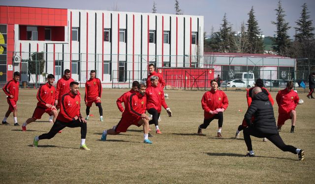 Eskişehirspor, Akhisar mesaisine başladı