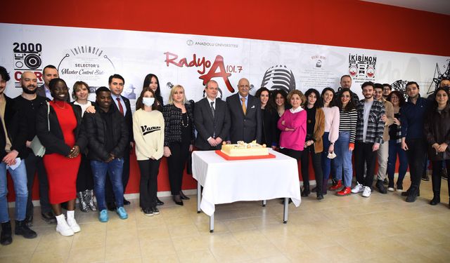 Radyo A’da 24’üncü yıl sevinci