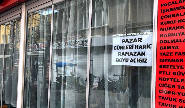 Perdeyle lokantanın camlarını kapatarak Ramazan önlemi aldılar