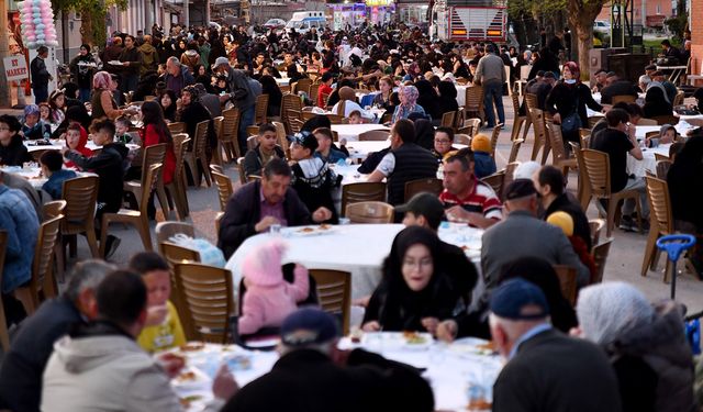 Muttalip mahallesi iftarda buluştu