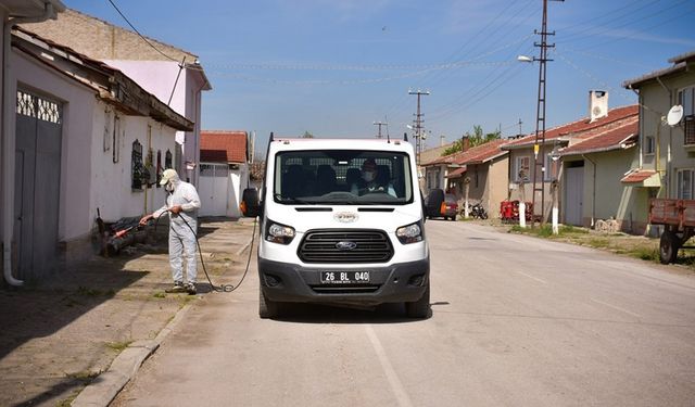 İnönü Belediyesi ilaçlama çalışması başlattı