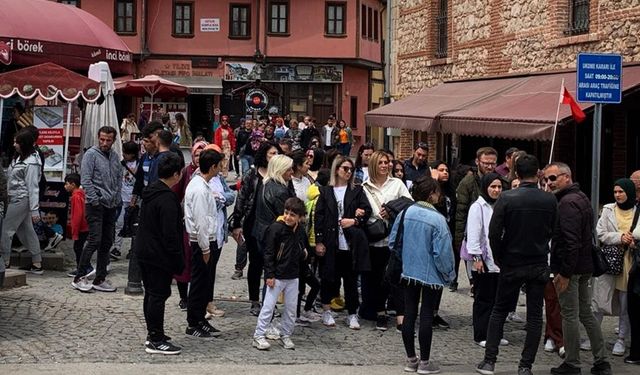 Tarihi Odunpazarı bölgesinde hafta sonu yoğunluğu