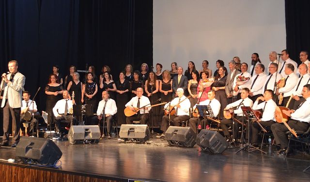 Türk Halk Müziği Korosu Sezon Sonu Konser Programı