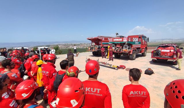 AKUT Eskişehir gönüllüleri orman yangınlarına hazırlanıyor