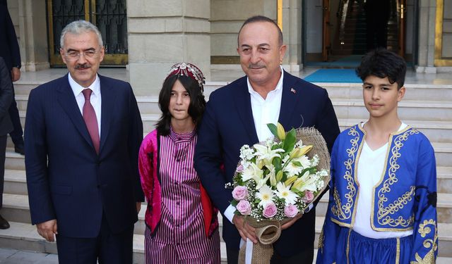 Bakan Çavuşoğlu Eskişehir’de