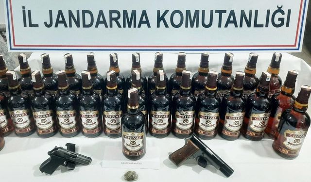 Jandarma ekiplerinin denetimlerinde 4 kişi gözaltına alındı