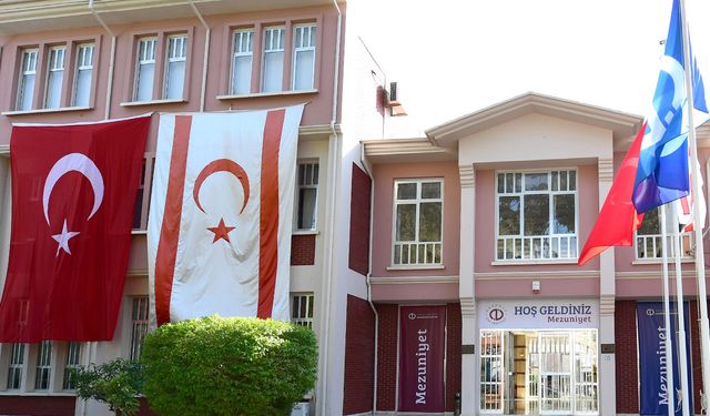 Anadolu Üniversitesi KKTC mezunlarını uğurlayacak