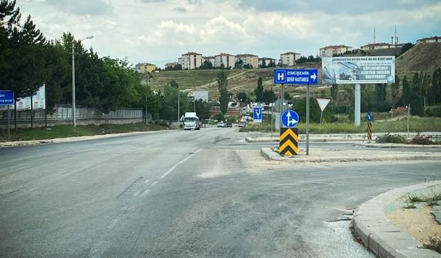 AK Parti'den Büyükşehir Belediyesi'ne trafik sorunu eleştirisi