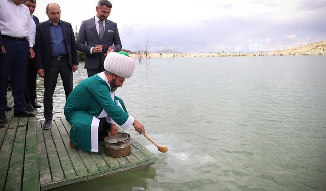 Nasrettin Hoca’nın köyünde göle maya çalındı