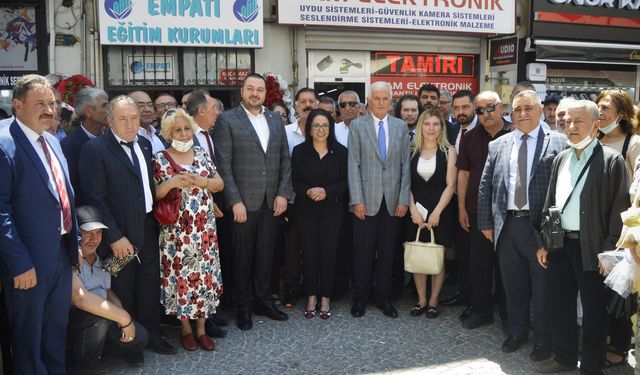 İYİ Parti’de devir teslim