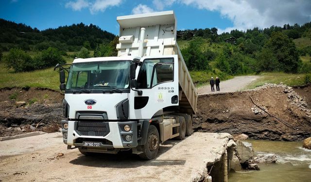 Tepebaşı’ndan Devrekani’ye yardım eli