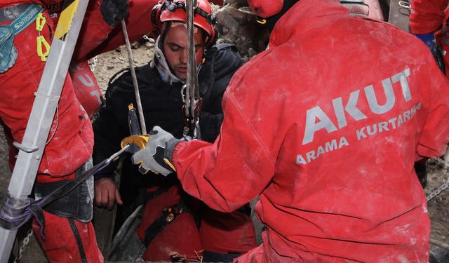 AKUT Eskişehir ekibi Düzce’ye gitti