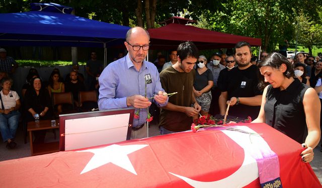 Prof. Dr. Ali Öztürk son yolculuğuna uğurlandı