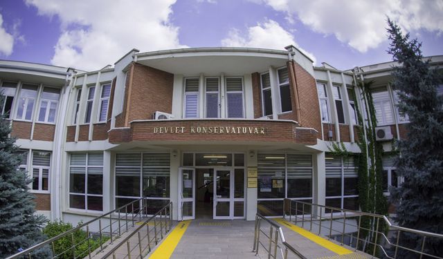 Anadolu Üniversitesi Devlet Konservatuvarı sanatın tüm güzelliklerine kapı aralıyor