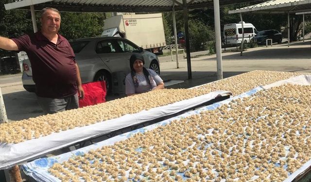 Kışlık tarhanalar pazar tezgâhlarını süslüyor