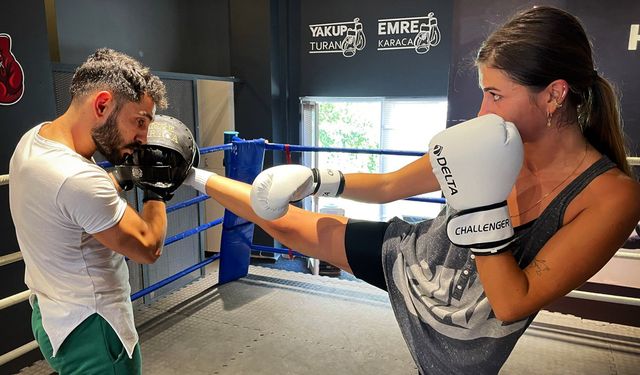 “Kadınlar dövüş sporlarında erkeklerden daha disiplinli” (VİDEO HABER)