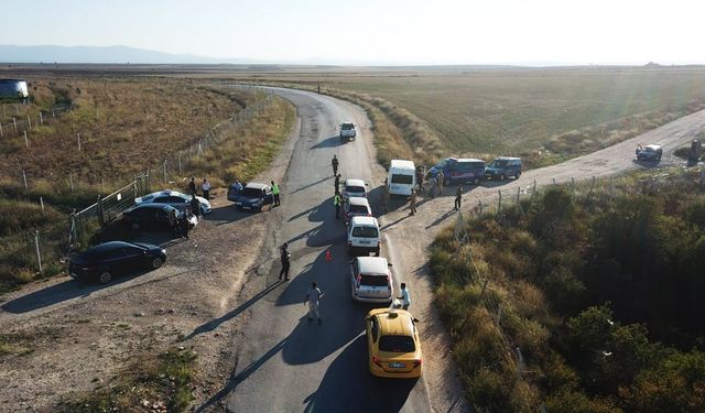 Jandarma ekiplerinden “Şok Yol Kontrol ve Arama” uygulaması