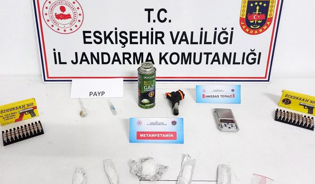 Hırsızlık ve uyuşturucu madde ticareti yapan şahıs yakalandı