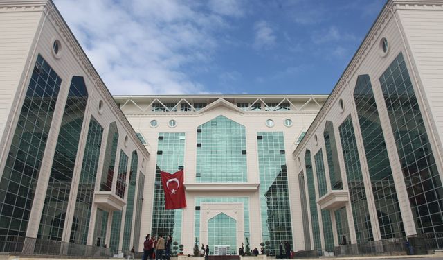 Ankara Yıldırım Beyazıt Üniversitesi 11 Araştırma Görevlisi ve Öğretim Görevlisi alıyor