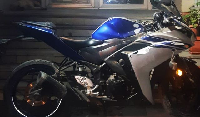 Ele geçirilen çalıntı motosiklet sahibine teslim edildi