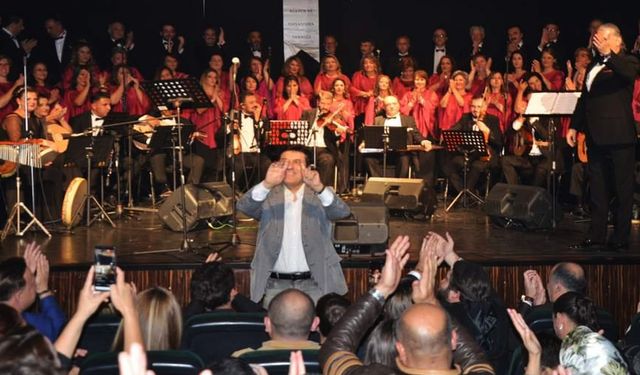 Coşkun Sabah’ın konserine yoğun ilgi