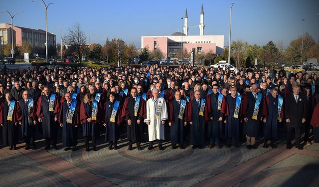 ESOGÜ'de büyük önder Atatürk anıldı