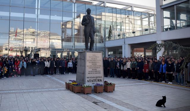 Tepebaşı’ndan Ata’ya saygı duruşu