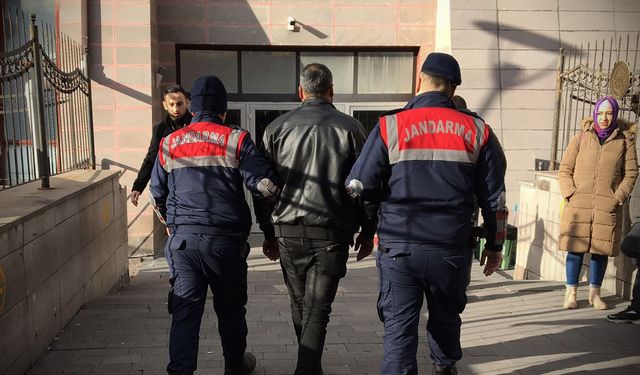 Aranması olan şahıs jandarma ekiplerince yakalandı