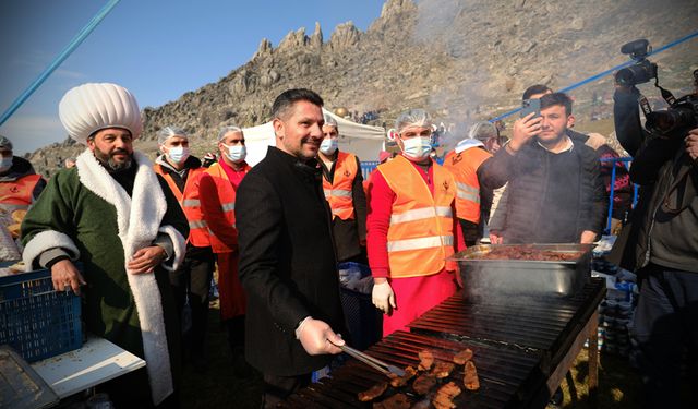 Dövme Sucuk Festivali’nde Zara sahne alacak