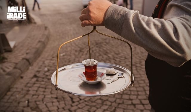 Ramazan'da aşırı çay tüketmek ertesi gün neye yol açıyor?