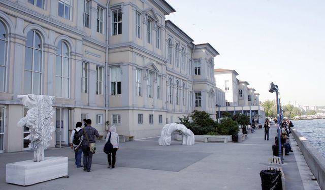 Mimar Sinan Güzel Sanatlar Üniversitesi 4 Öğretim Üyesi alıyor