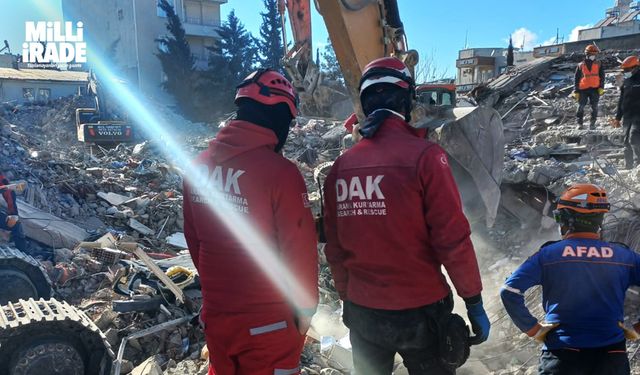 Eskişehirli ekipler depremin 11. gününde çalışmalarını sürdürüyor