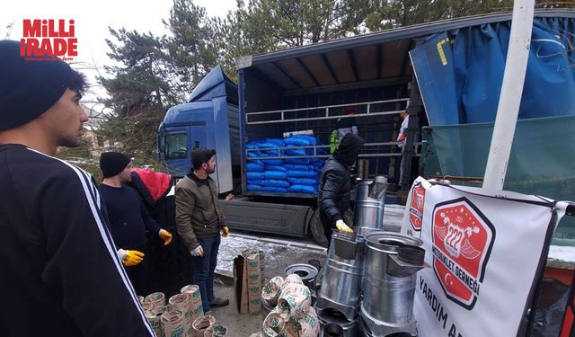 Motosiklet derneğinden deprem bölgesine kömür ve soba yardımı